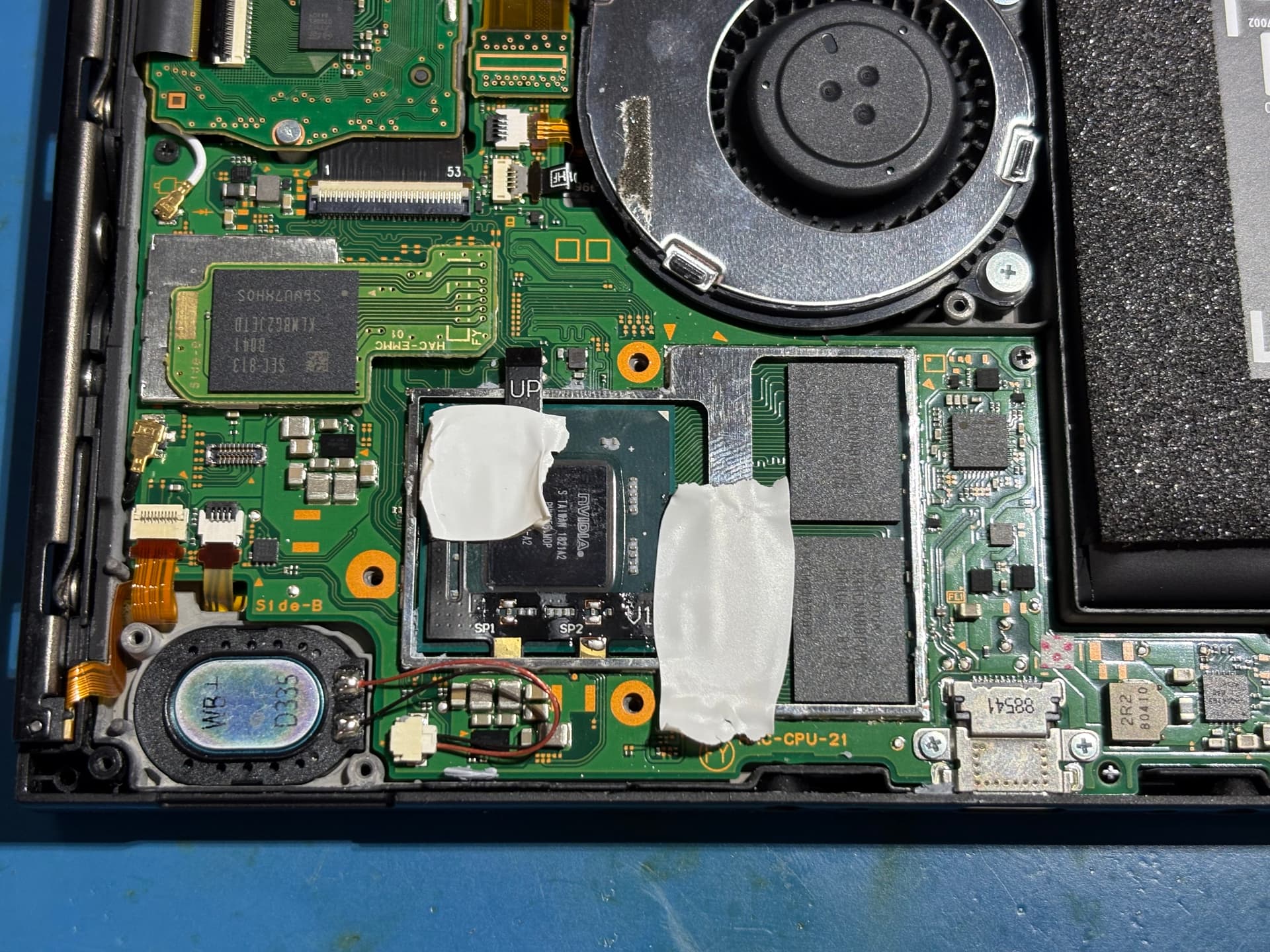 image of the modchip on the PCB